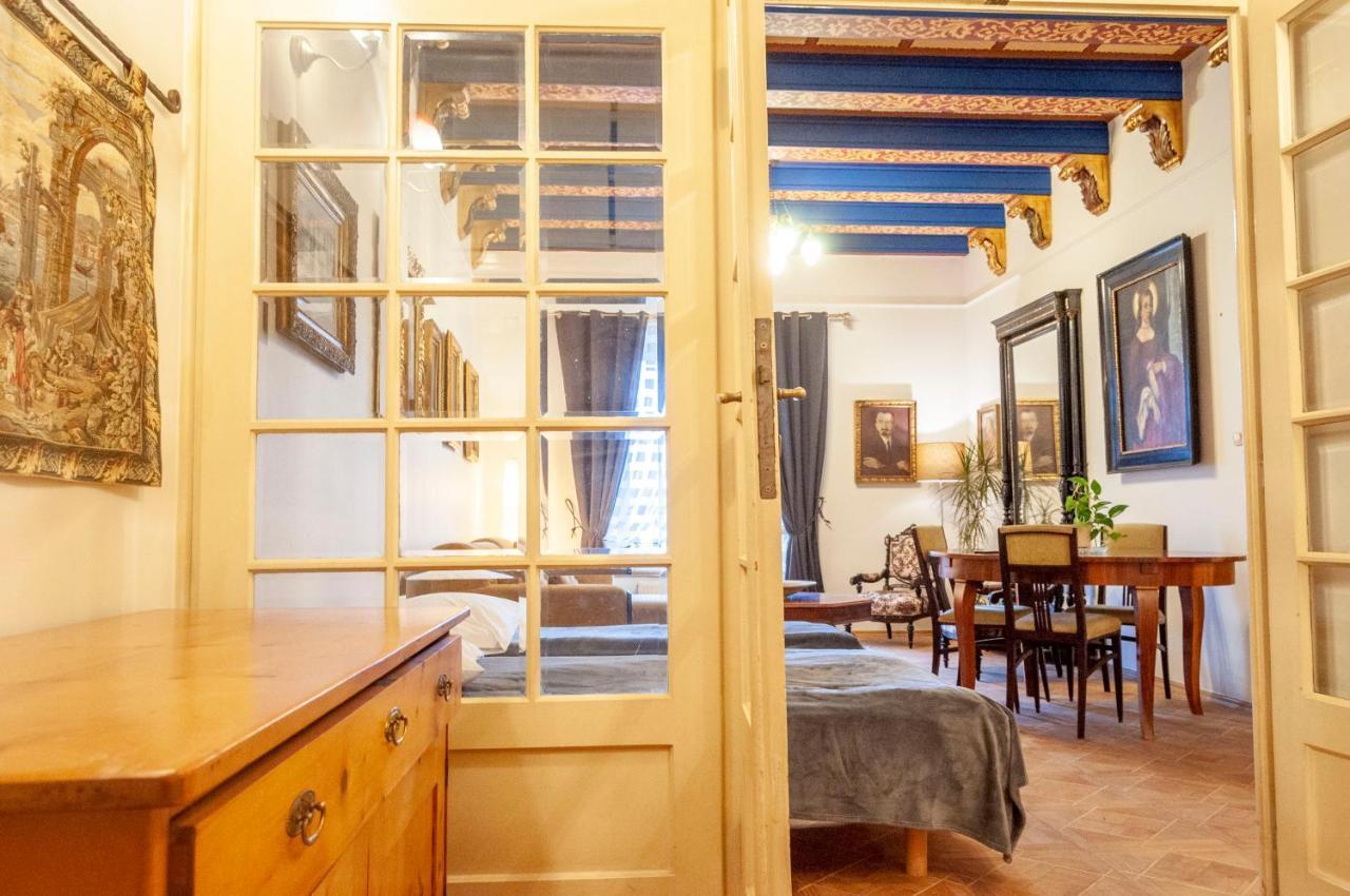 Apartamenty Pod Sloncem - Old City クラクフ エクステリア 写真