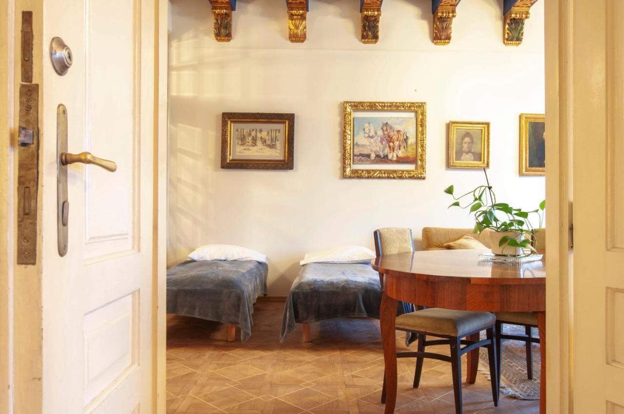 Apartamenty Pod Sloncem - Old City クラクフ エクステリア 写真